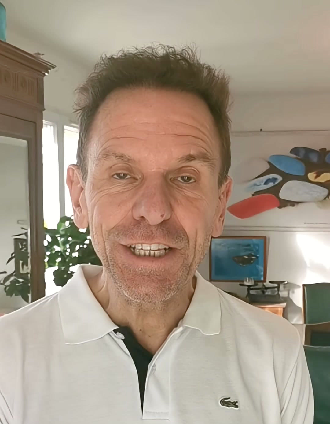 Marc Seguin dans son cabinet de Montmiral